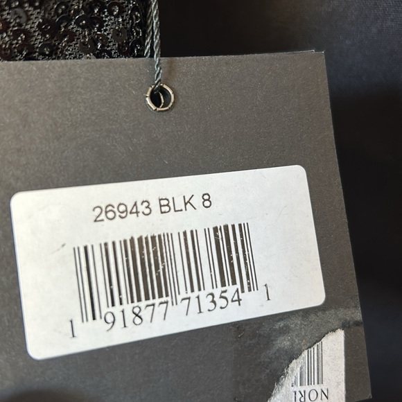 Mac Duggal 26943 NWT SEQUINED HIGH NECK RHINESTONE TRIM COLUMN GOWN - Picture 9 of 9